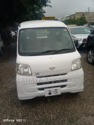 Daihatsu Hijet 2005 White