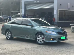 Toyota Camry SE 4dr Sedan (2.4L 4cyl 5A) 2009 Green
