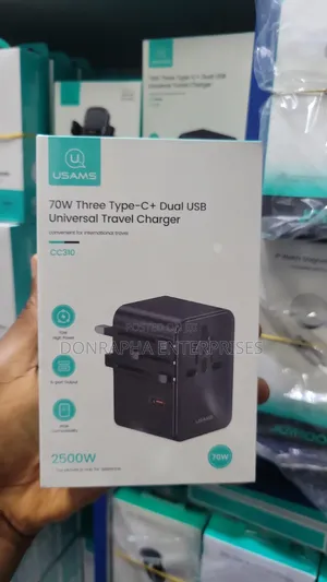 70w Three Type C + Dual Usb Universal Travel Charger