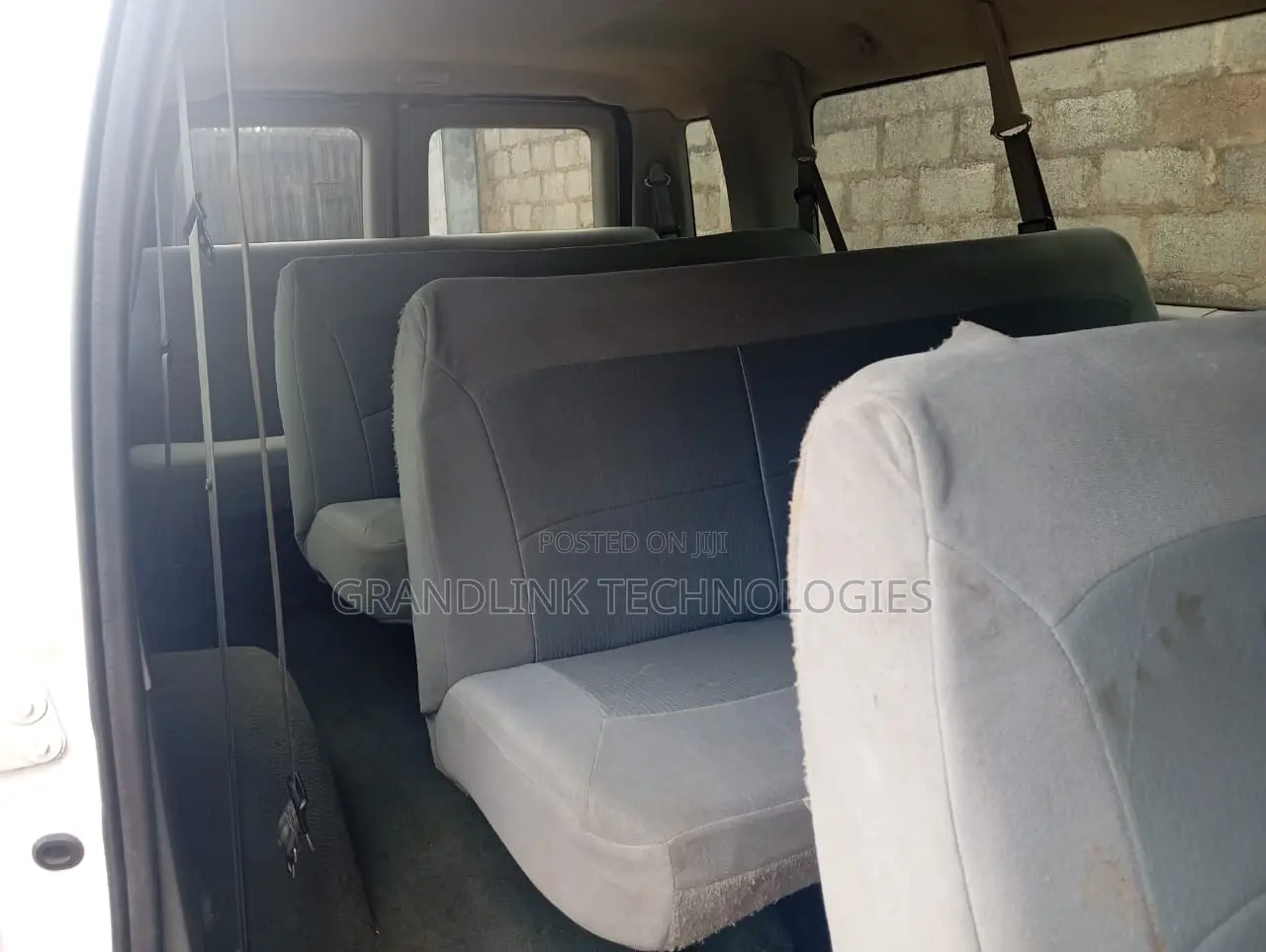 Ford E350 2007 White