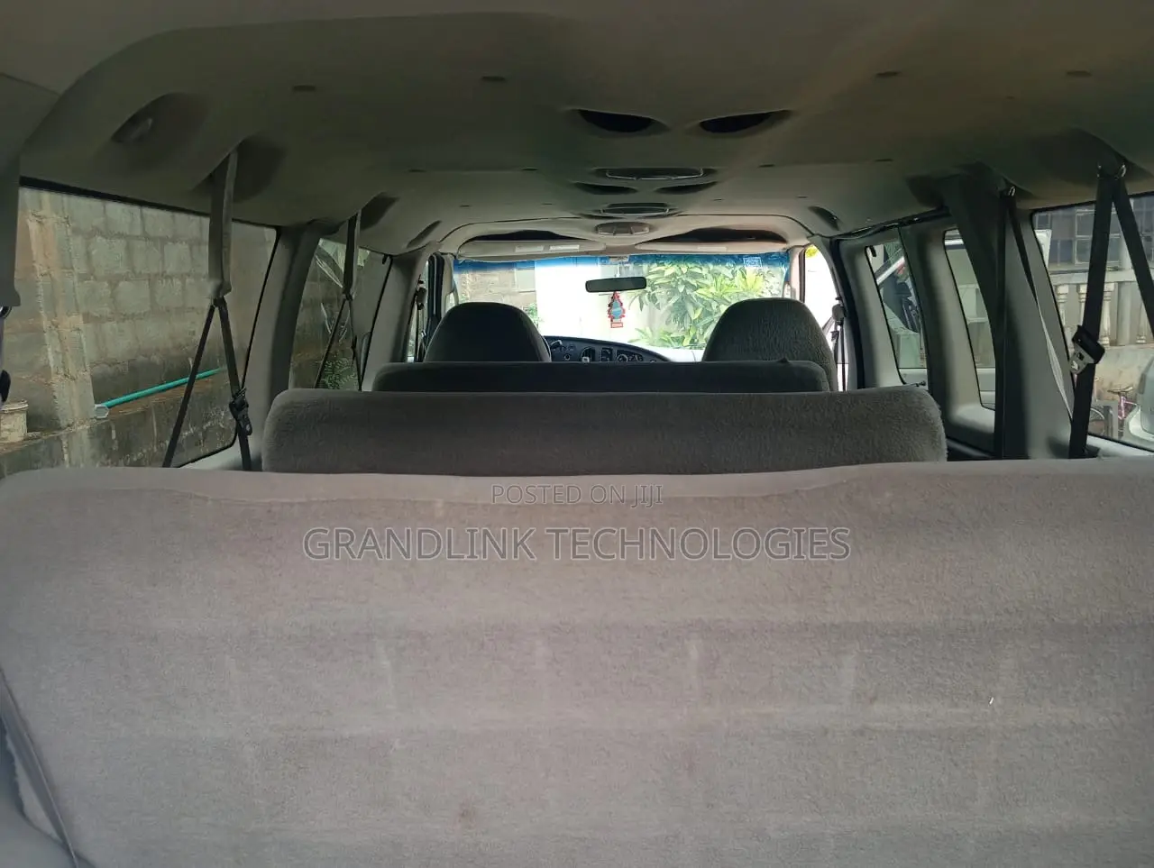 Ford E350 2007 White