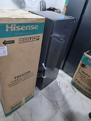 Hisense Upright Freezer With 6 Shelves