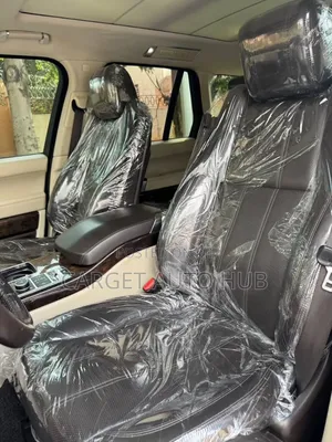Land Rover Range Rover Vogue 2016 Gold