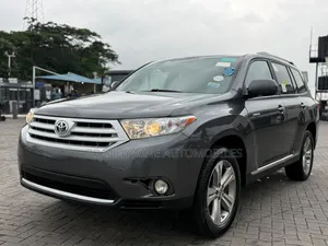 Toyota Highlander 2011 Gray