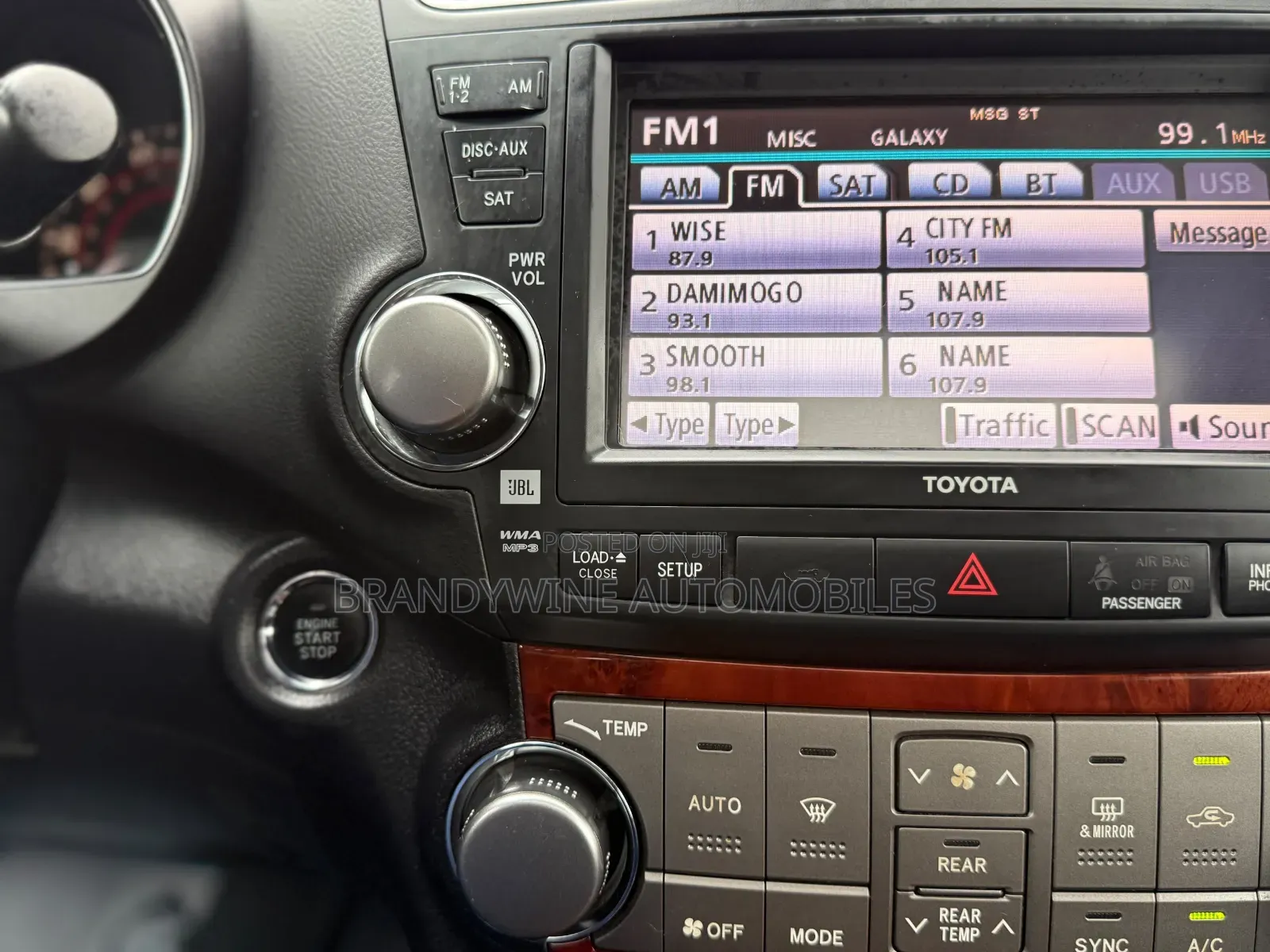 Toyota Highlander 2011 Gray