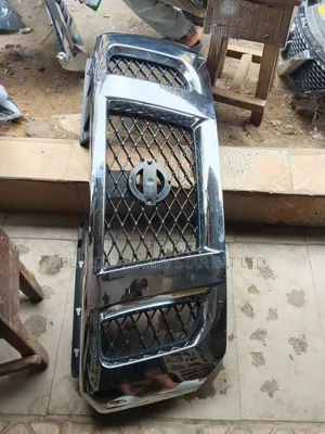 Front Grille Nissan Nv2500