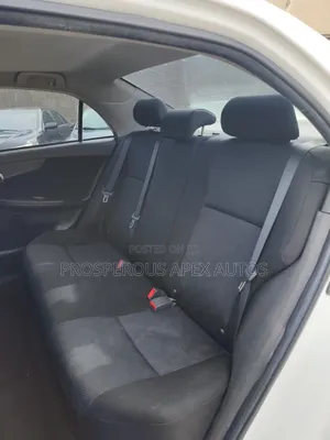 Toyota Corolla 2009 White