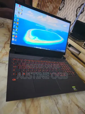 Laptop Dell G15 5520 16GB Intel Core i9 SSD 512GB