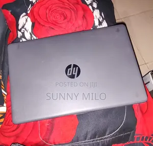 Laptop HP 250 G7 8GB Intel Core i5 SSHD (Hybrid) 128GB