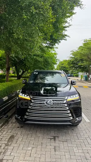 Lexus LX 600 2023 Black