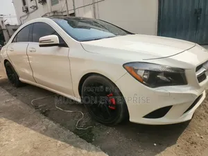 Mercedes-Benz CLA-Class 2017 White