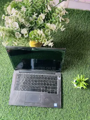 Laptop Dell Latitude 7400 16GB Intel Core i7 SSD 256GB