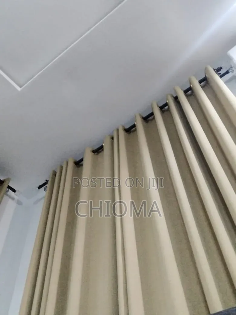 Omas Bedding/Interiors World