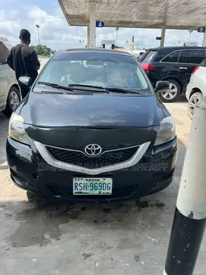 Toyota Yaris 2009 Black