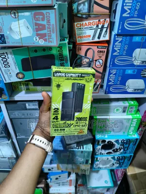 Remax Powerbank 20000mah 22.5 W Fc-12