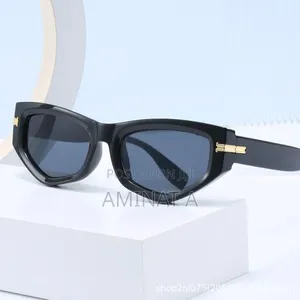 Irregular Cat Eye Sunglasses