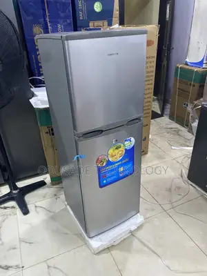 Polystar Refrigerator 142l With Freezer Compartment
