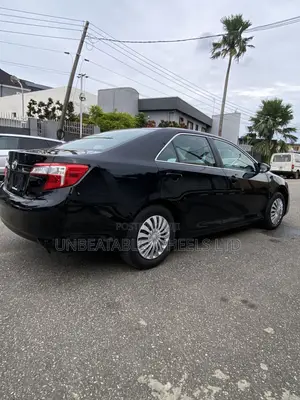 Toyota Camry L 4dr Sedan w/Prod. End 11/13 (2.5L 4cyl 6A) 2014 Black