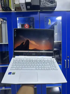 Laptop MSI MSI Sword 15 16GB Intel Core i7 SSD 1T