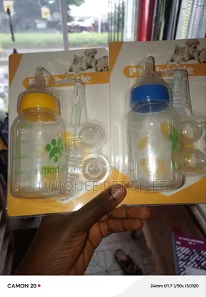 Pet Feeding Bottles Dog Feeding Bottt