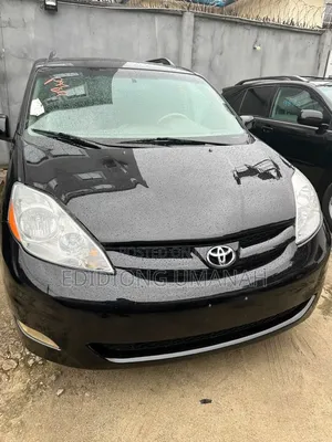 Toyota Sienna 2009 Black