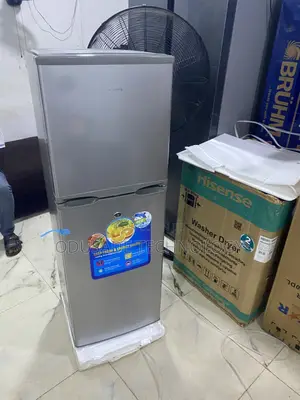 Polystar 142l Refrigerator With Top Freezer