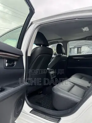 Lexus ES 2015 White