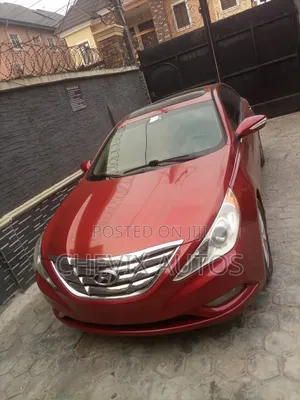 Hyundai Sonata 2013 Red
