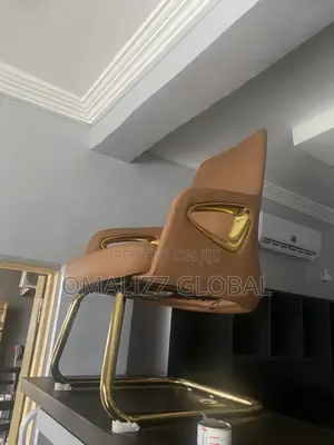 Executive Visitors Chair