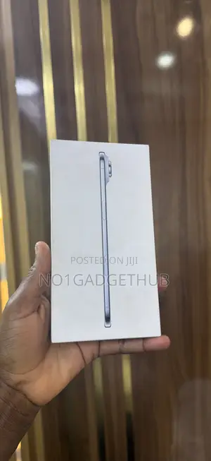 New Apple iPhone Air 256 GB Blue