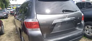 Toyota Highlander 2008 Silver