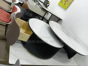 A15 Modern Center Table