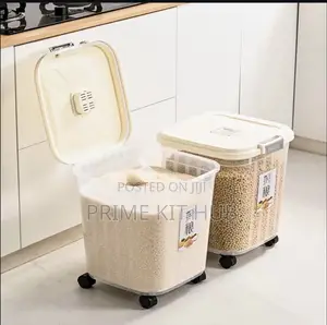 Storage Container With Wheel.