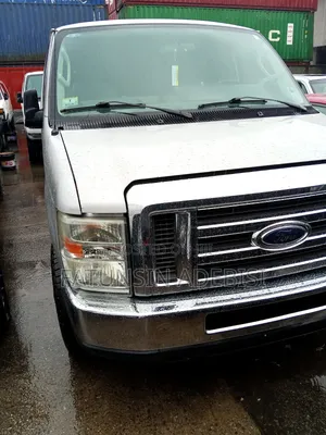 Ford E250 2011 Silver