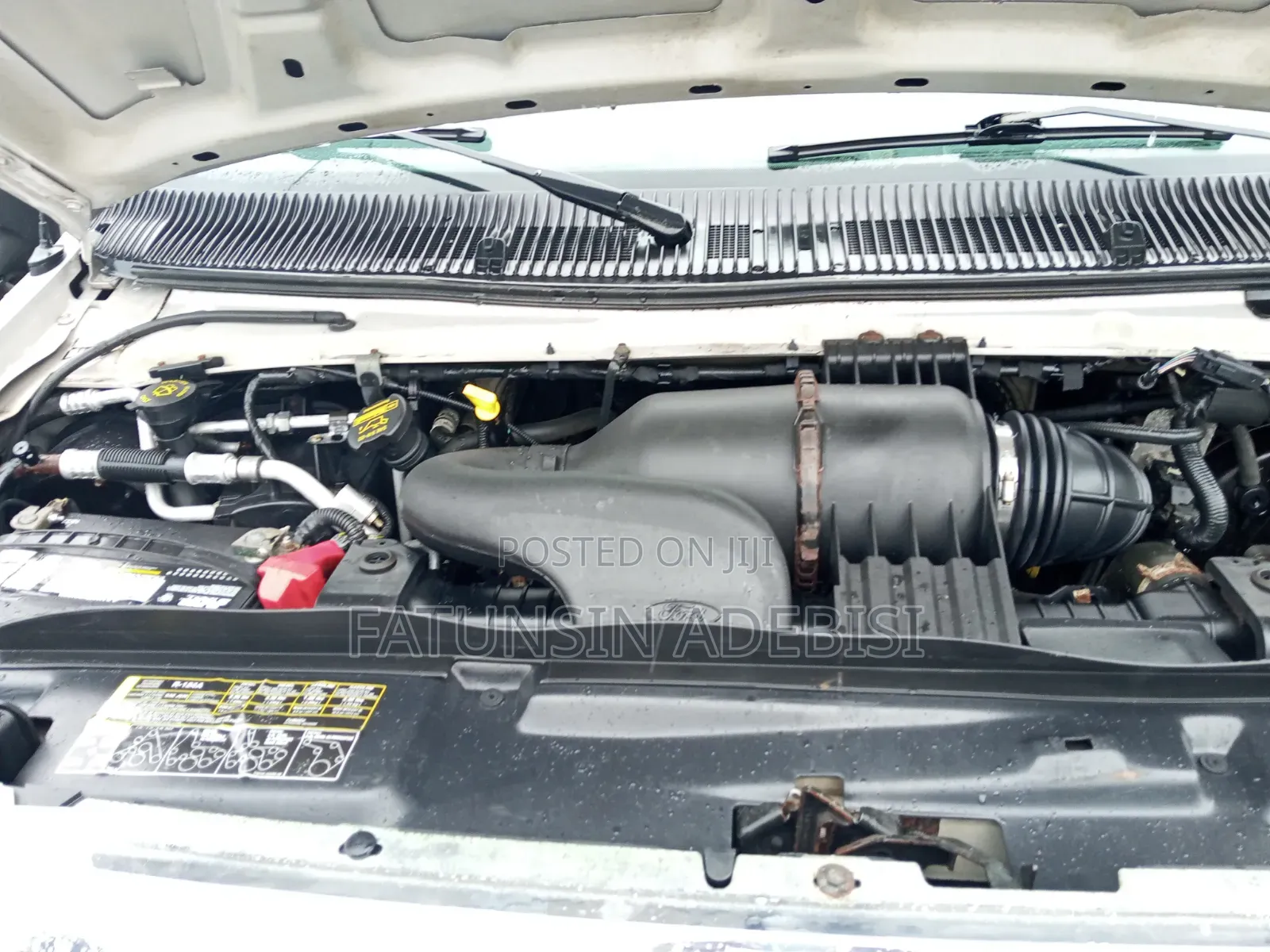 Ford E250 2011 Silver
