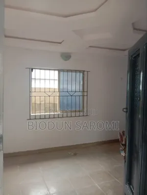 1bdrm Room & Parlour in Oga Oloye Ph 2, Ikorodu for rent