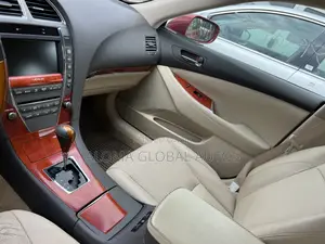 Lexus ES 350 2010 Red