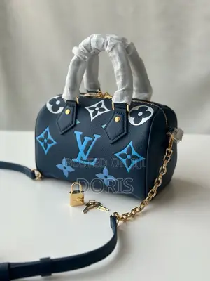 Luxury Women’S Boston Handbag With Shoulder Strap