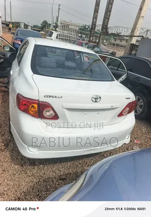 Toyota Corolla 2011 White