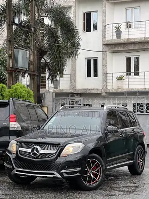 Mercedes-Benz GLK-Class 2010 Black