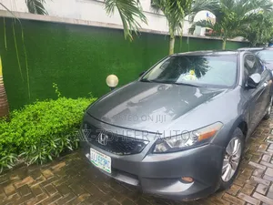 Honda Accord 2010 Gray