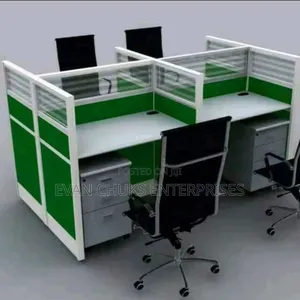 4 Seater Work Station