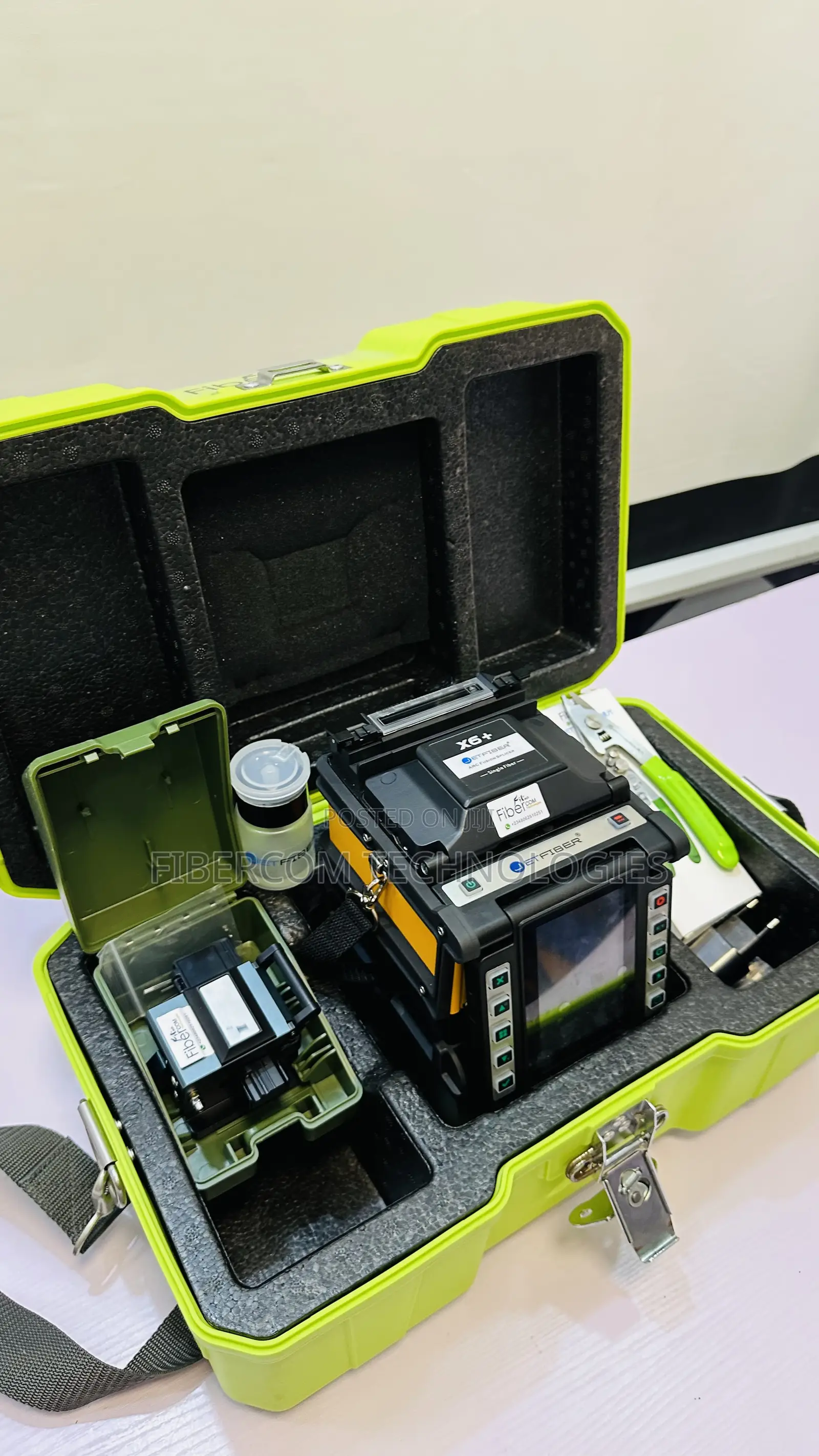 Jetfiber X6+ FTTx Splicing machineBack-Bone