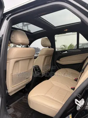Mercedes-Benz M Class ML400 4MATIC 4dr SUV AWD (3.0L 6cyl Turbo 7A)