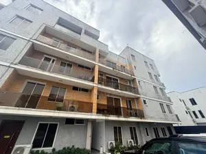 4bdrm Maisonette in Mojisola Onikoyi for rent