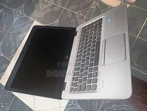 Laptop HP EliteBook 840 G3 8GB Intel Core i5 SSD 256GB