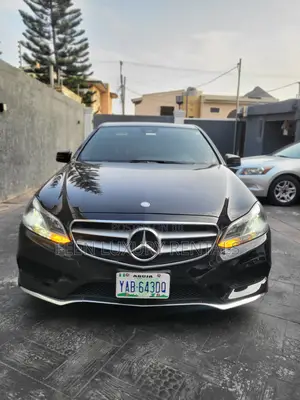 Black Mercedes-Benz for Rent - Car for Hire