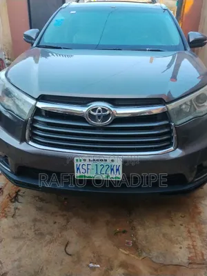 Toyota Highlander 2015 Gray