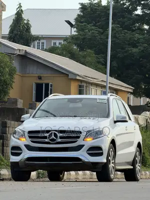 Mercedes-Benz GLE-Class GLE 350 2017 White