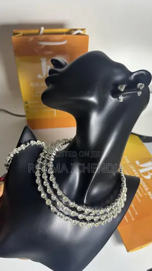 Silver Zirconia Set